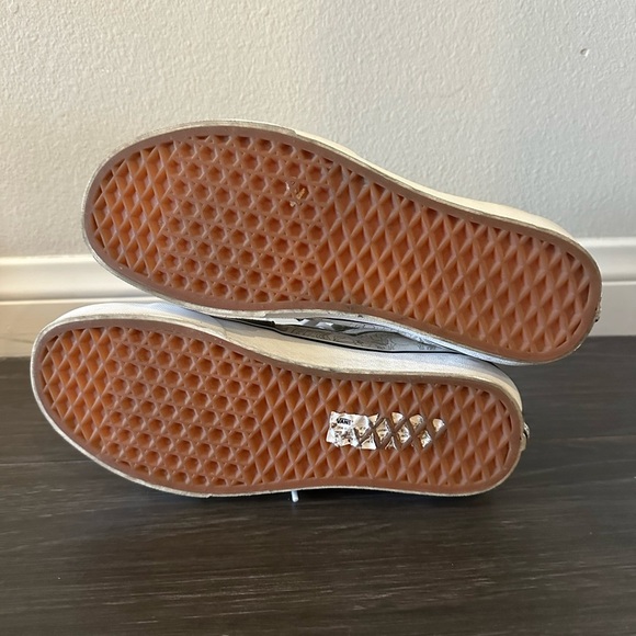 Vans High-Top Suede Sneakers Size 9 - Picture 5 of 7